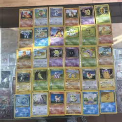 BASE SET Uncommon & Common Set WOTC 48/70 Cards - Image 1
