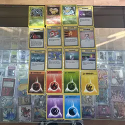 BASE SET Uncommon & Common Set WOTC 48/70 Cards - Image 3