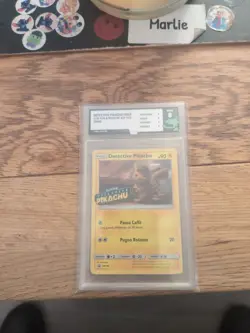 Pokemon TCG Detective Pikachu Holo Card SM190 Movie Promo - Image 1