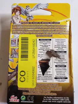 Yu-Gi-Oh! Realm of Light Structure Deck English Edition New, torn box (see pic) - Image 2