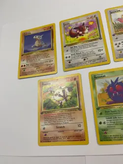 First 1st Edition Pokemon Jungle Lot Eevee Spearow Venonat Mankey Cubone - Image 3