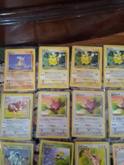 Pokemon Lot Of 77 Non Holo Cards. 45 Jungle Cards And 32 Fossil. NM - Image 2