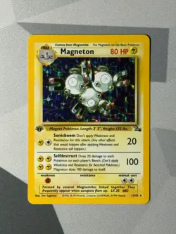 Pokemon Cards Magneton 11/62 1ST EDITION Fossil Holo Rare - Image 1