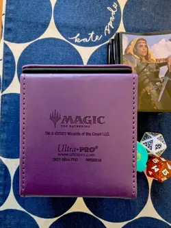 Mtg Ultra Pro Deck Box Leather Alcove Flip Magnetic Foil Swamp Mana Symbol - Image 3