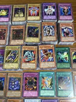 3000 Card Lot Vintage 1996 YuGiOh Card Collection - Image 4