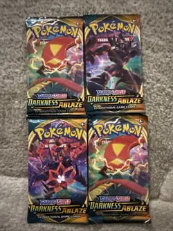 Pokemon TCG Sword & Shield Darkness Ablaze Booster Pack - 10 Cards | NEW 820650807121 - Image 1