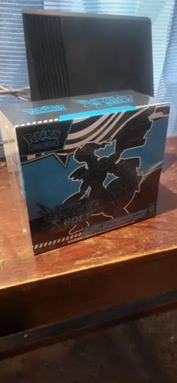 Pokemon TCG Scarlet & Violet Black Bolt Elite Trainer Box ETB New Factory Sealed - Image 3