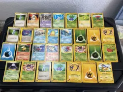 (30) Pokemon Pokemon Lot Expedition E Reader Pikachu Vileplume Gloom Oddish - Image 1