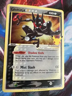 Pokemon TCG: Greninja Gold Star - SWSH144 - Sword & Shield Promos - NM - Image 2