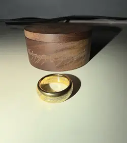 Weta Workshop - Lord Of The Rings: The One Ring Tungsten Gold Size 7 Jens Hansen - Image 5