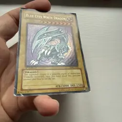 Yugioh Blue Eyes White Dragon SDK-E001 1st Edition Trading Card MP/HP - Image 2