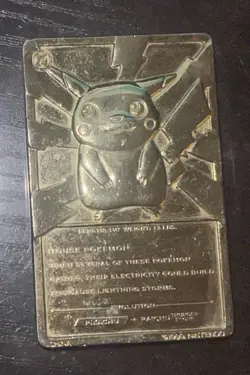 Pokemon Pikachu Gold And Poliwhirl Metal Burger King Card 1999 Nintendo - Image 1