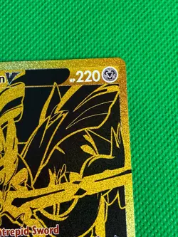 Zacian V SWSH076 - Gold Card - SWSH Black Star Promo - Pokemon TCG -- MINT PSA - Image 3