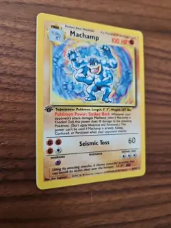 1st Edition Pokemon TCG Machamp Holo Rare Base Set 8/102 - Image 3