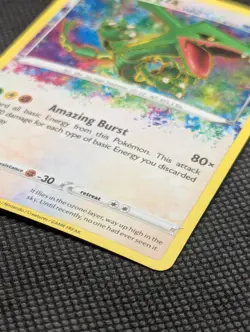 Rayquaza 138/185 2020 Pokemon TCG Vivid Voltage Amazing Rare Holo - Image 4