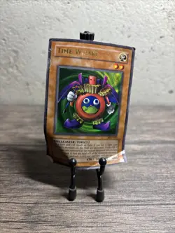 Yu-Gi-Oh! TCG Time Wizard Metal Raiders MRD-E065 Unlimited Ultra Rare-Damaged!! - Image 1