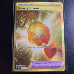 Bravery Charm 175/142 Hyper Rare Gold Pokemon Stellar Crown - Image 1