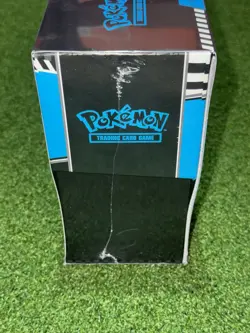 Pokemon Black Bolt ETB Scarlet and Violet TCG Sealed New - Ship Today! 📦💨 - Image 5