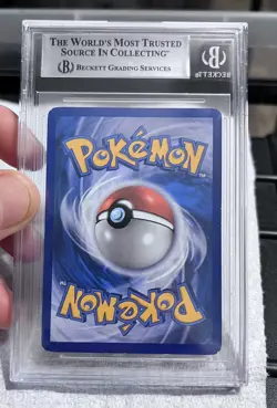 POP Series 5 Umbreon Gold Star #17 , BGS 4 , Pokemon Organized Play - Image 3