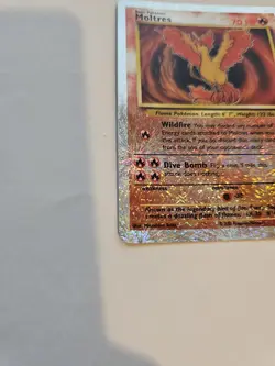 Moltres - 30/110 - Pokemon Legendary Collection Reverse Holo Rare Card damaged - Image 2