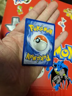 Pikachu POP Series 5 Pokemon Card 2007 Nintendo 012/017 Holographic - Image 2