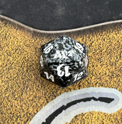 Magic The Gathering Core Set 2012 M12 Spindown Life Counter Die - Black/White - Image 1