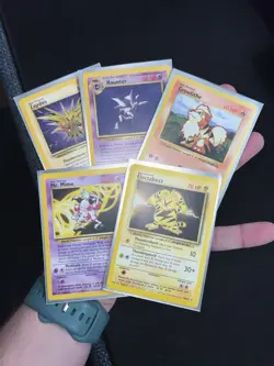Rare Wotc 1999 Base Set Pokemon Card Collection Lot Vintage - Image 1