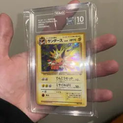 1997 POKEMON JPN JUNGLE #135 JOLTEON-HOLO TAG 10 - Image 3