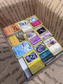 🔥 17lbs 4200+ UNSEARCHED Pokemon Bulk Lot! Some Holos & Vintage Cards LP/NM ✨ - Image 4