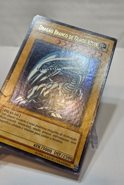 Portuguese Blue-Eyes White Dragon DIK-P001 Ultra Rare 1st Edition Yugioh 7930 - Image 3