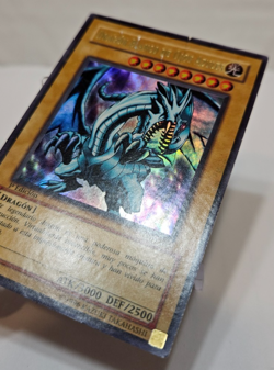 SPANISH Blue-Eyes White Dragon LDD-S001 Ultra Rare 1st Edition Yugioh 7924 - Image 2