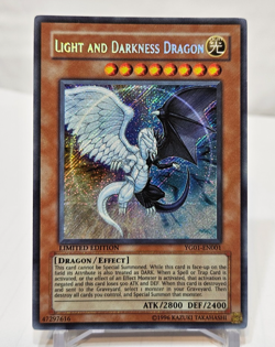 Light and Darkness Dragon YG01-EN001 Secret Rare FOIL BLEED Yugioh 7805 - Image 1