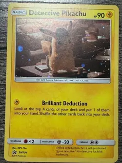 POKEMON CARD HOLO DETECTIVE PIKACHU SM194 PROMO 2019 LP - Image 1