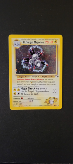 2000 Pokemon Gym Heroes Lt. Surge's Magneton Holo #8/132 - Image 1
