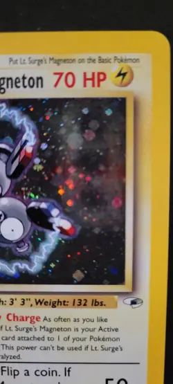 2000 Pokemon Gym Heroes Lt. Surge's Magneton Holo #8/132 - Image 3