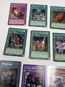 Yugioh Lot of 19 Cards Rare, Ultra, Blue-eyes White Dragon (damage) Etc. T4452 - Image 5