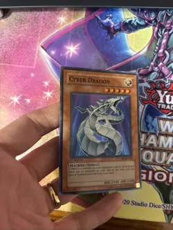 (Ey) Yu-Gi-Oh Card - CRV-EN015 - CYBER DRAGON (super rare holo) 1st VLP (1) - Image 4