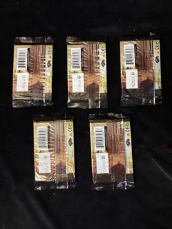 Lot of 5 NEW/SEALED Magic the Gathering Ravnica City of Guilds Booster Packs - Image 2