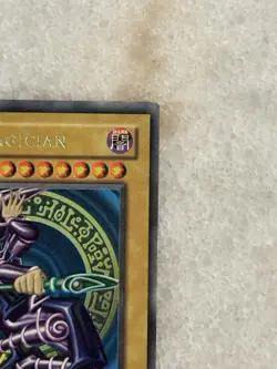 Yugioh! Dark Magician SDY-006 Ultra Rare LP - Image 3
