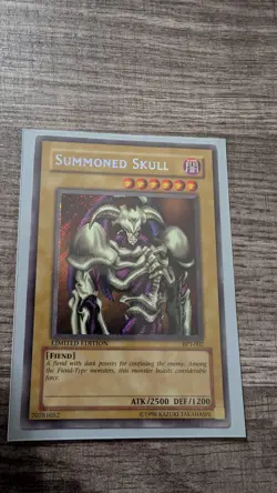 Summoned Skull BPT-002 2002 Collectors Tin Limited Edition - Image 1