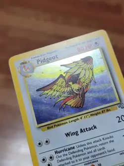 Pidgeot 8/64 MP Holo Rare Jungle Set Unlimited Edition Pokemon Card 1999 WOTC - Image 2