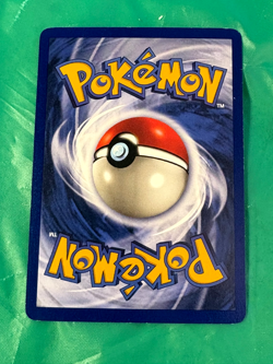 Pidgeot 8/64 MP Holo Rare Jungle Set Unlimited Edition Pokemon Card - Image 2