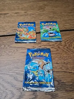 EMPTY Pokemon Booster Vintage Pack Wrapper Charizard/Blastoise/Venusaur NO CARDS - Image 1