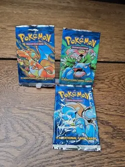 EMPTY Pokemon Booster Vintage Pack Wrapper Charizard/Blastoise/Venusaur NO CARDS - Image 1