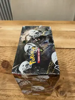 Pokemon Tcg Sword And Shield Vivid Voltage Booster Box 36 Packs New And Sealed - Image 2