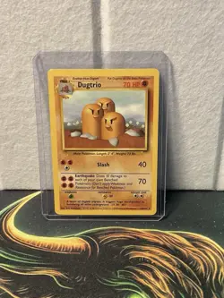 Dugtrio (Shadowless) 19/102 WOTC Base Set Rare Pokemon TCG - Image 1