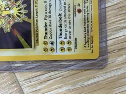 Pokemon TCG Zapdos Base Set Holo Unlimited Rare Card 16/102 - Image 5