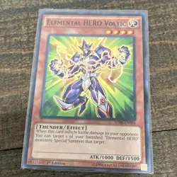 Yu-Gi-Oh! Konami Elemental HERO Voltic SDHS-EN004 HERO Strike Unlimited Light A. - Image 1