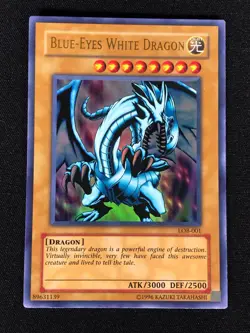 Yugioh Blue-Eyes White Dragon LOB-001 Ultra (NM) - Image 1