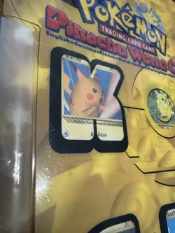 Pokemon Pikachu World Collection 2000 Original Packaging sealed 9 Card Promo Set - Image 3
